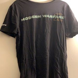 Pre-Owned Call of Duty Modern Warfare 2 T-Shirt, M